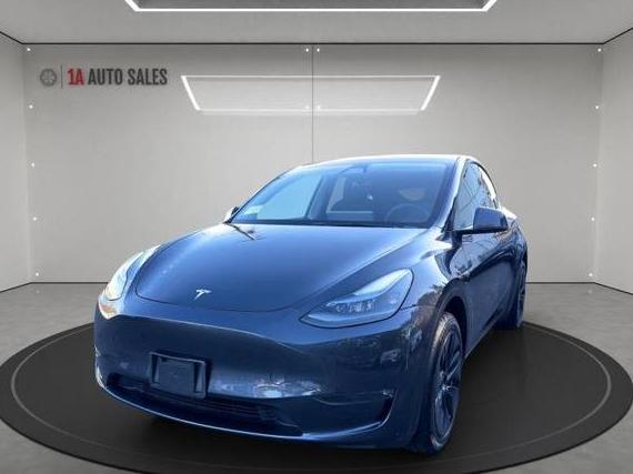 TESLA MODEL Y 2024 7SAYGDEE0RA328155 image